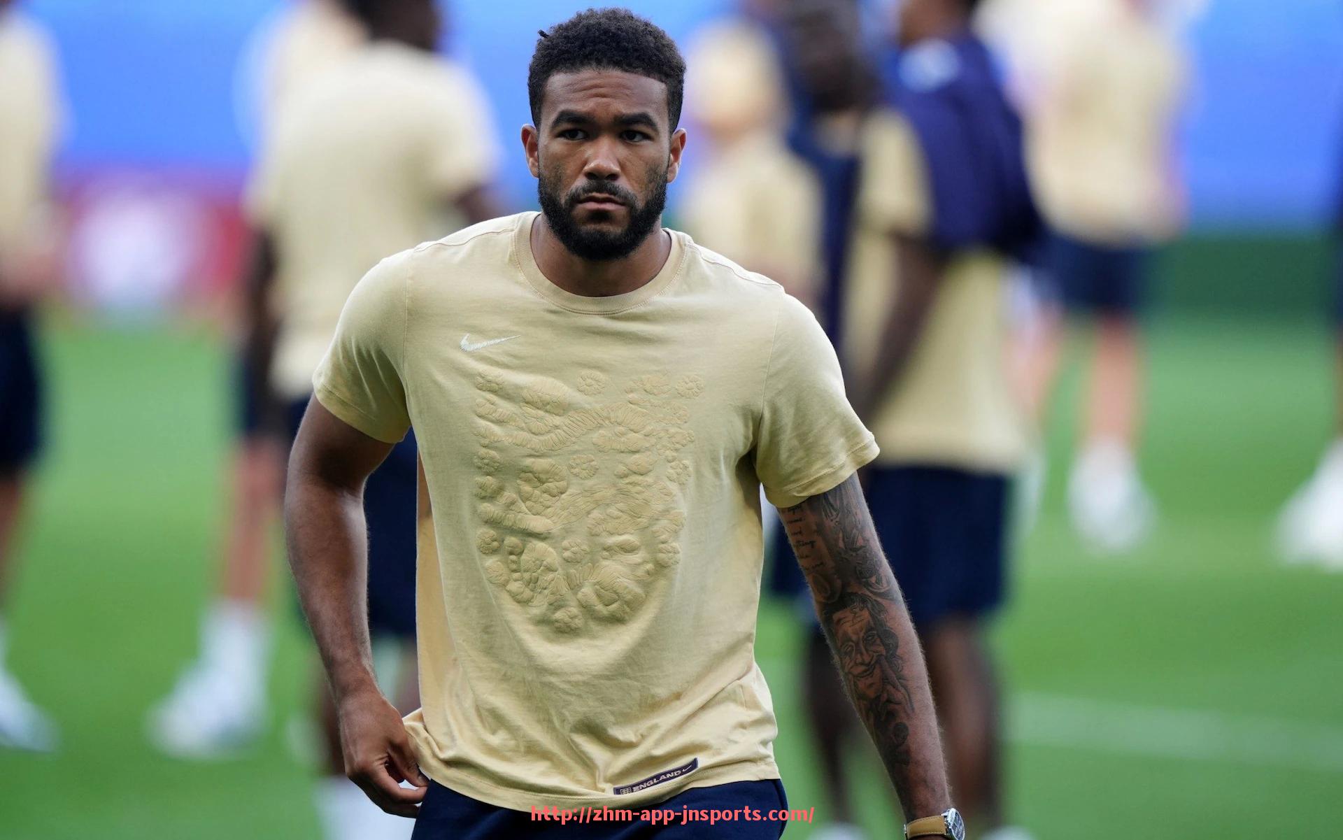 江南体育APP下载-英超球员粤语采访及沟通风格分析